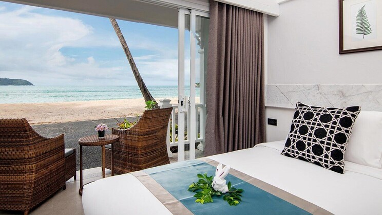 Thavorn Beach Village Resort